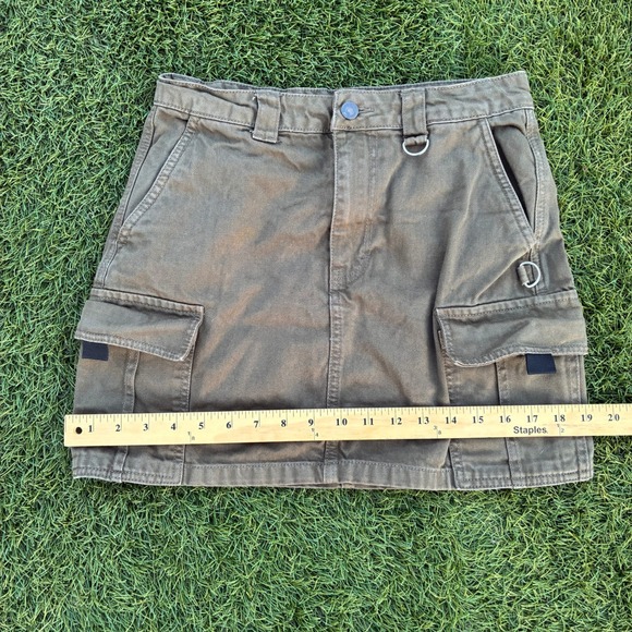Forever 21 Size M W28 Cargo Mini Skirt Utility D-Ring Streetwear Brown Tan - Picture 7 of 7
